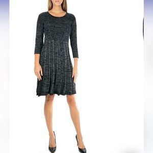 NWT Nina Leonard Women’s Pleated Skirt Fit & Flair Sweater Dress Size Small